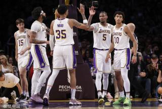 取得惊人成 取得惊人成