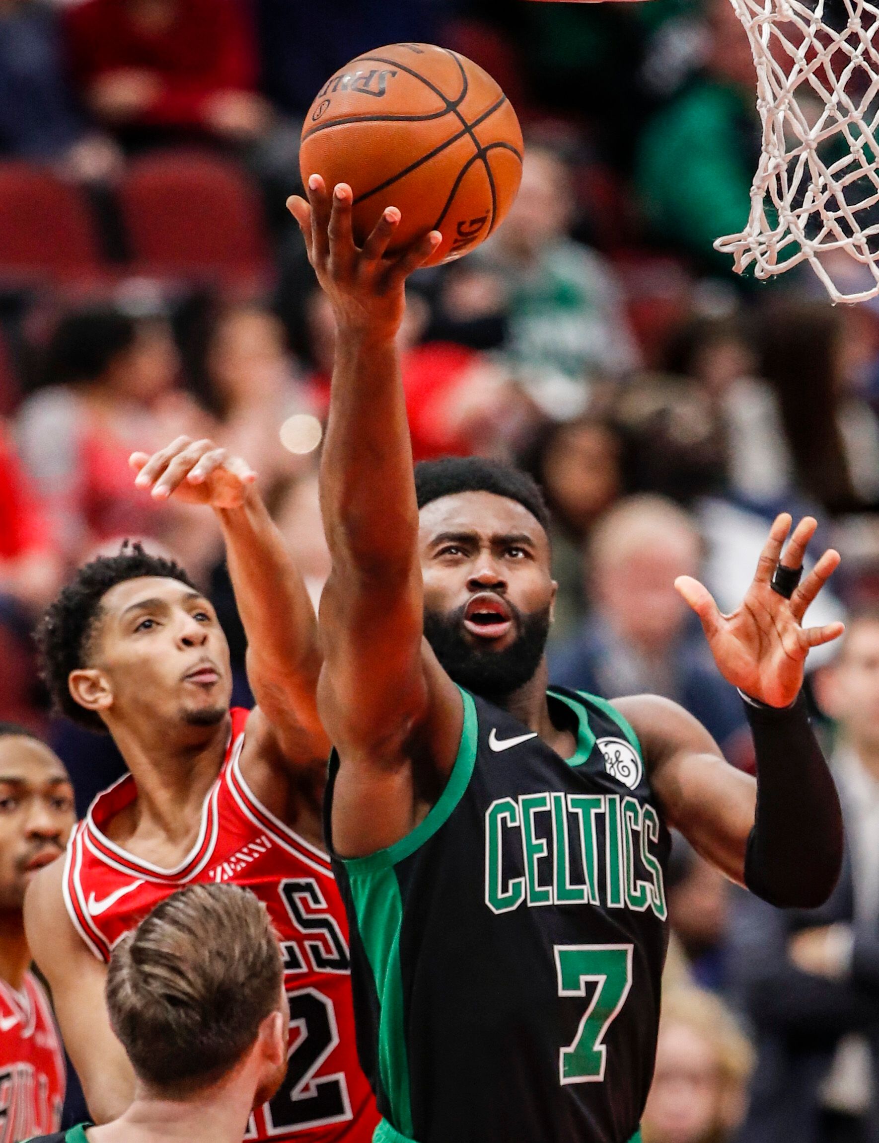 高薪并未自 高薪并未自