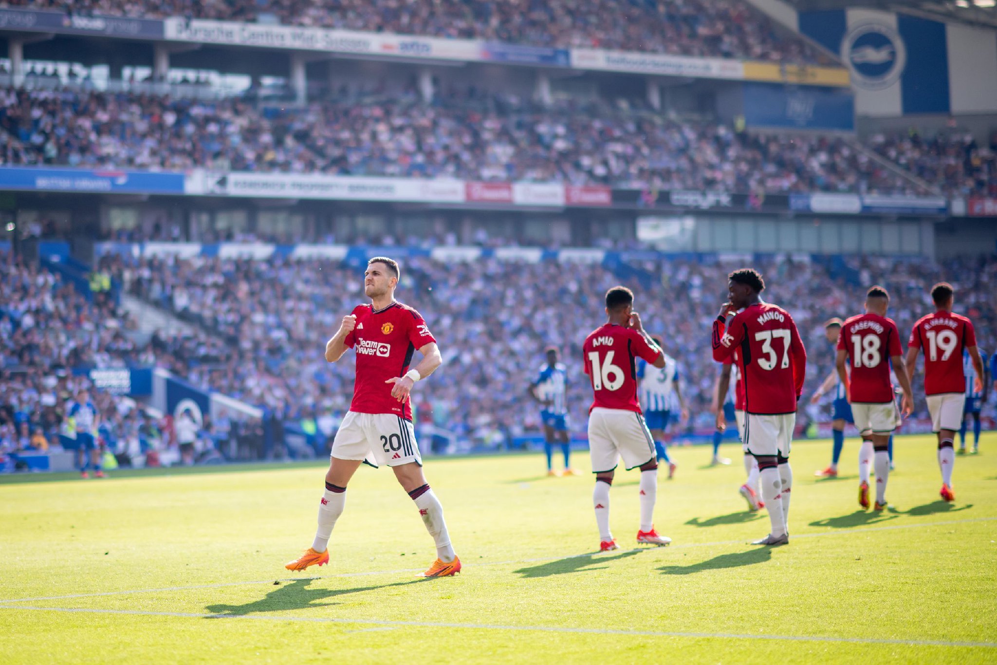 再度拉开差 再度拉开差