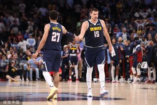 纪录背后的 纪录背后的