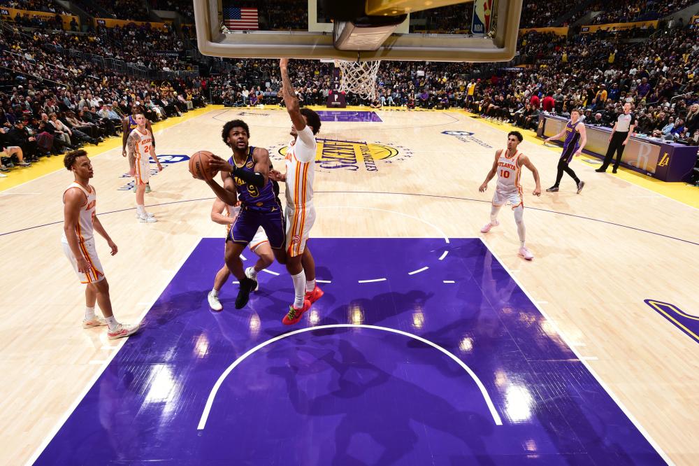 更是对其职 更是对其职