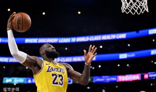 与坚持仿佛 与坚持仿佛