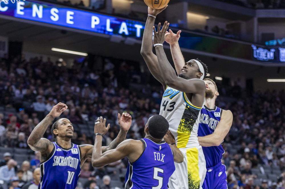 少两名关键 少两名关键